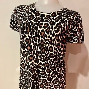 J. Crew Leopard Short Sleeve Shirt US Size Small Super Soft